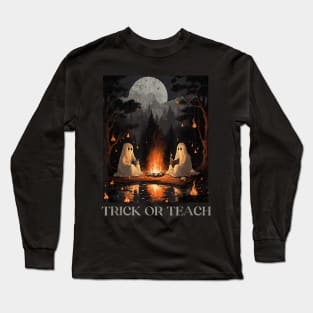 Trick Or Teach Ghost Books Reading Tarot Teachers Halloween Long Sleeve T-Shirt